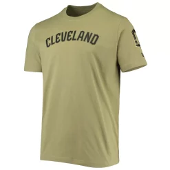 Men's New Era Olive Cleveland Guardians Brushed Armed Forces T-Shirt 5 Men's New Era Olive Cleveland Guardians Brushed Armed Forces T-Shirt -New Era Shop 5821060 ALT2