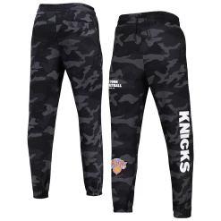 Men's New Era Black/Camo New York Knicks Tonal Joggers